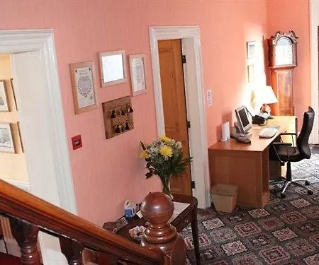 Warwick Guest house